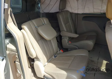 2014 Chrysler Town & Country Touring-L z USA, uszkodzony, nr VIN 2C4RC1CG8ER374298